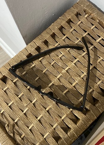 Siyah Kadın Gözlüğü - Görsel 3