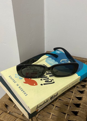 Siyah Kadın Gözlüğü - Görsel 4