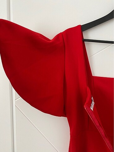 Kırmızı elbise - Görsel 12