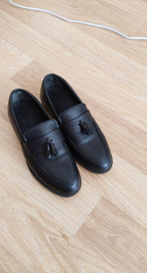 Erkek Çocuk Siyah Deri Püsküllü Klasik Loafer - Görsel 2