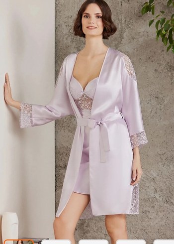 Mor İşlemeli Mini Saten Gecelik ve Sabahlık Takımı 6 lı set