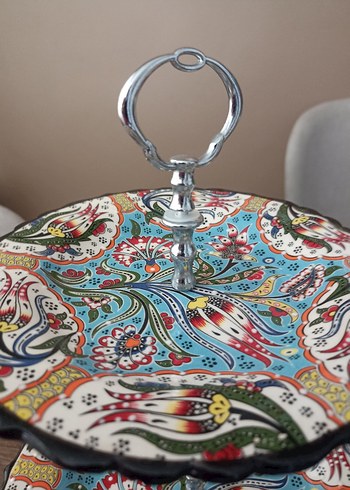 Çiçek Desenli İki Katlı Servis Tabağı - Görsel 3