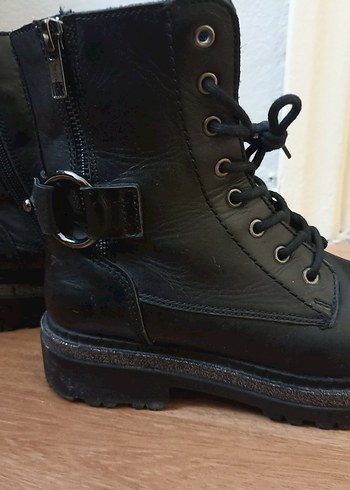 Siyah Deri Bağcıklı  Bot - Görsel 2