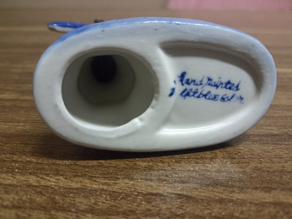 Mavi Rüzgar Gülü ve Öpüşen Çocuklar Biblosu - Görsel 4