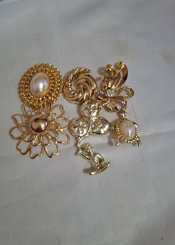 Vintage Mini Altın Renkli Boncuklu Küpe