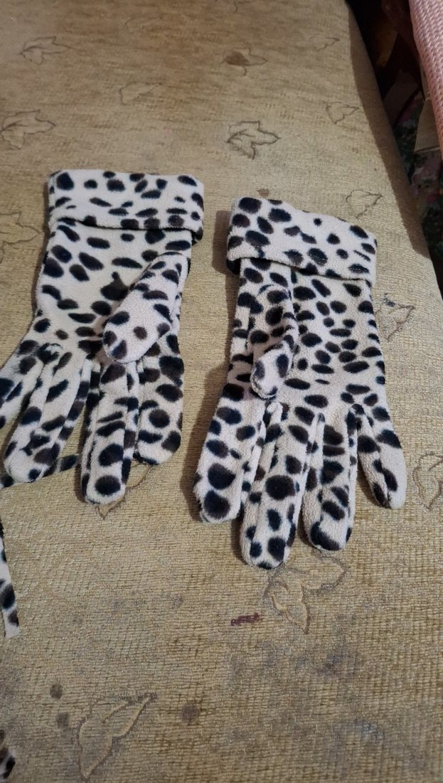 polar 
atkı ,eldiven, deri eldiven - Görsel 3