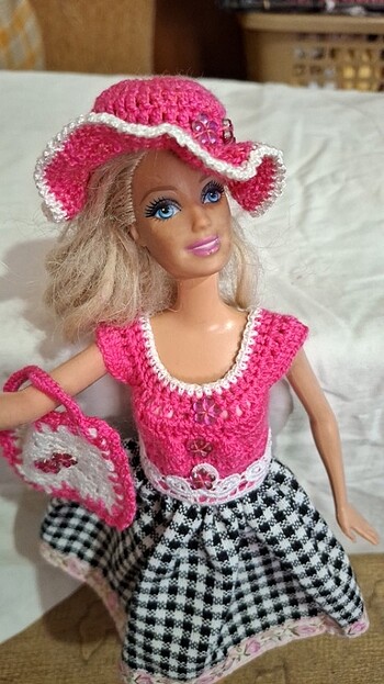 Diğer Barbie bebek elbise