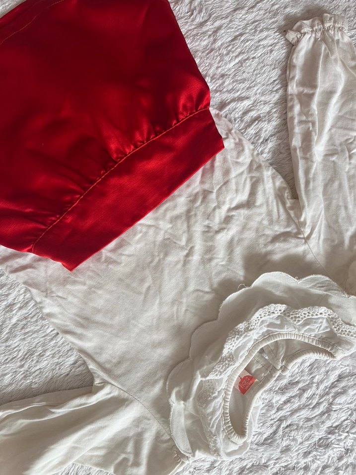 Kız Çocuk Kırmızı Saten Bluz - Görsel 2