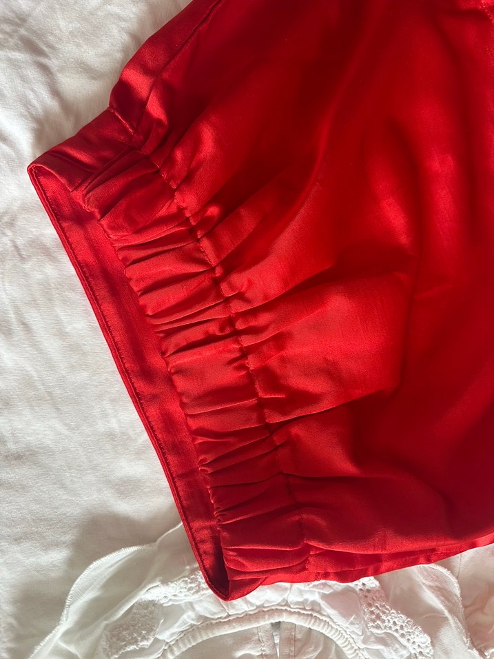 Kız Çocuk Kırmızı Saten Bluz - Görsel 4