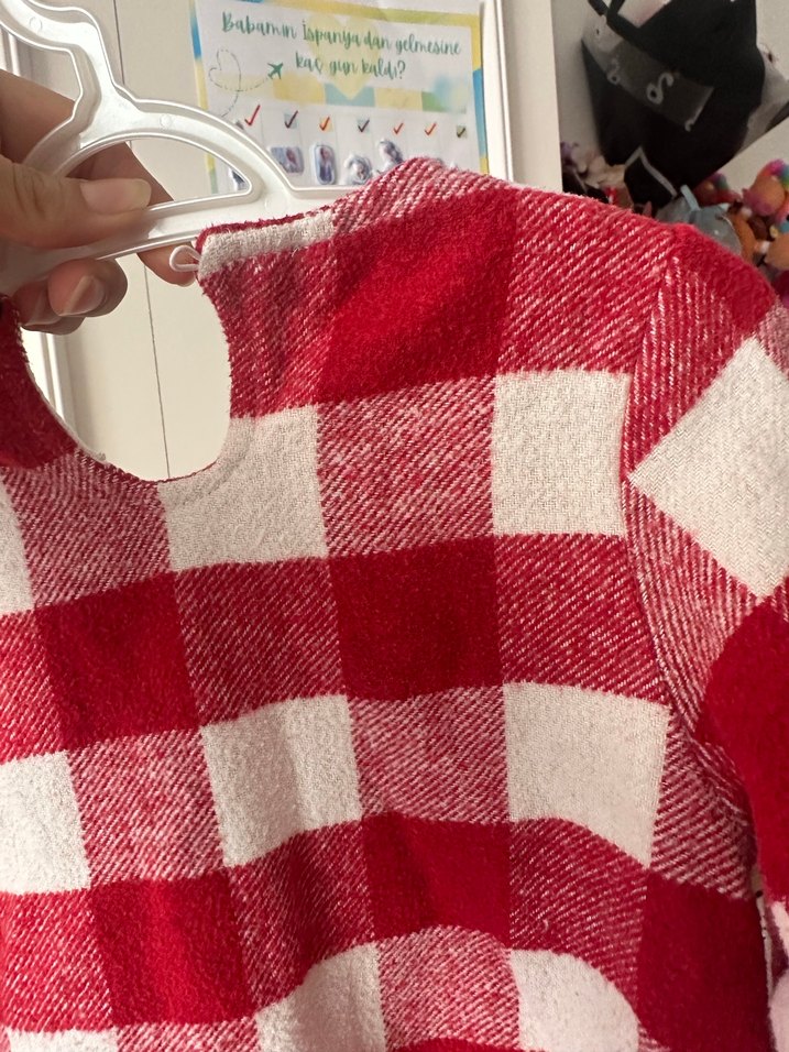 Uzun Kollu Kırmızı Ekose Kız Elbisesi - Görsel 3