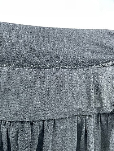 xs Beden çeşitli Renk PreLoved Midi Etek %70 İndirimli.