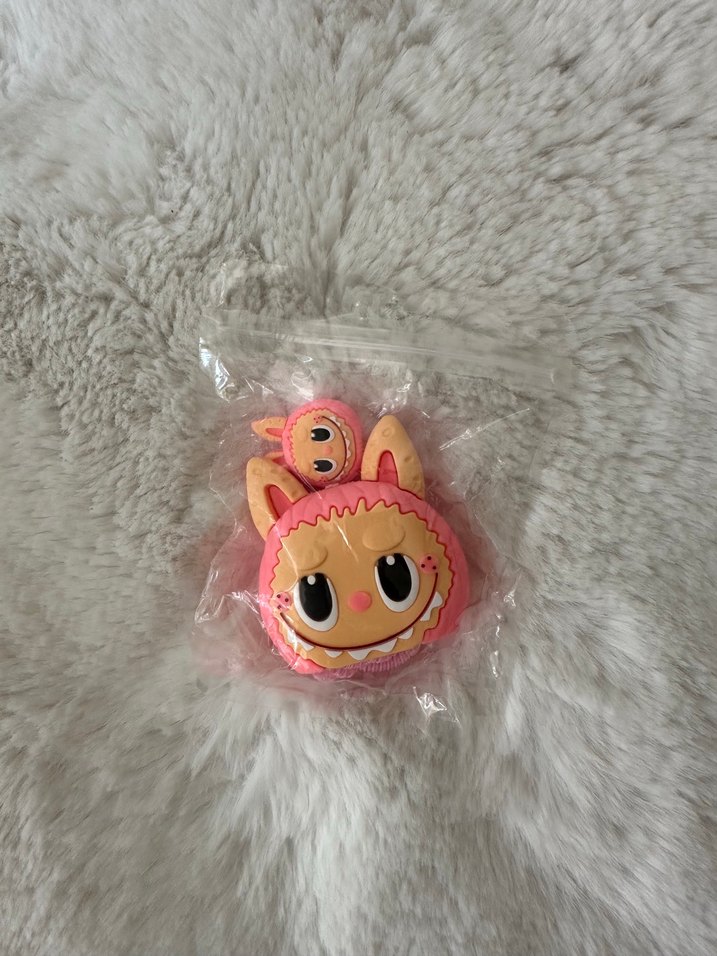 LABUBU  şarj koruyucu - Görsel 2