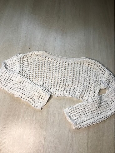 Bershka File crop