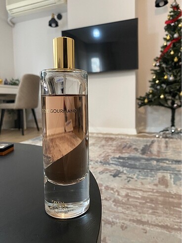 Zara rose gourmand parfum