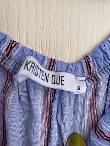 Diğer Omuzdan düşük kısa crop top / bluz