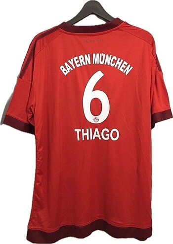 Adidas Bayern Münih Takımı Futbol Forması Thiago