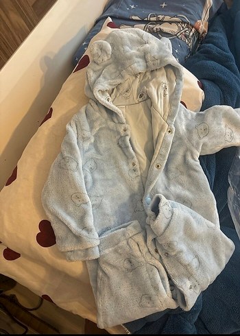 Gri Bebek Tulumu Kapüşonlu ve Düğmeli - Görsel 5