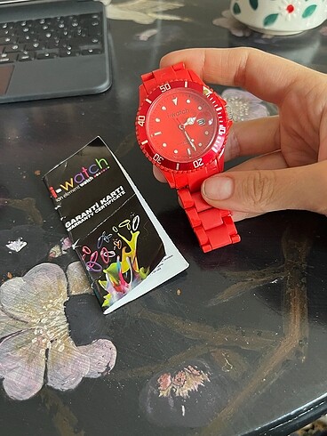 i-watch saat