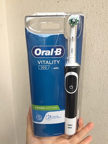 Braun Oral B şarjlı diş Fırçası (sıfır )