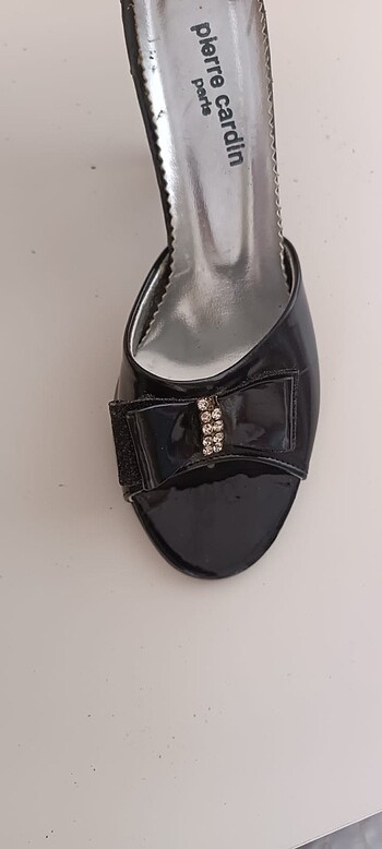 Pierre Cardin terlik