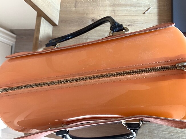 Beden turuncu Renk FURLA KOL ÇANTASI