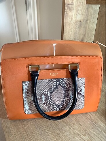 FURLA KOL ÇANTASI - Görsel 6