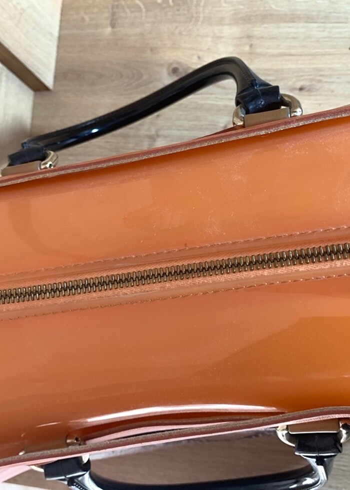 FURLA KOL ÇANTASI - Görsel 4