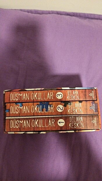Düşman Okullar Kitap Seti 