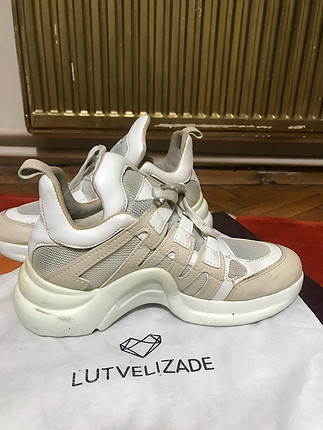 Lutvelizade spor ayakkabı