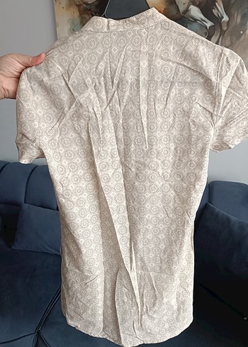 Bej V Yaka Düğmeli Keten Kadın Gömlek - Görsel 2