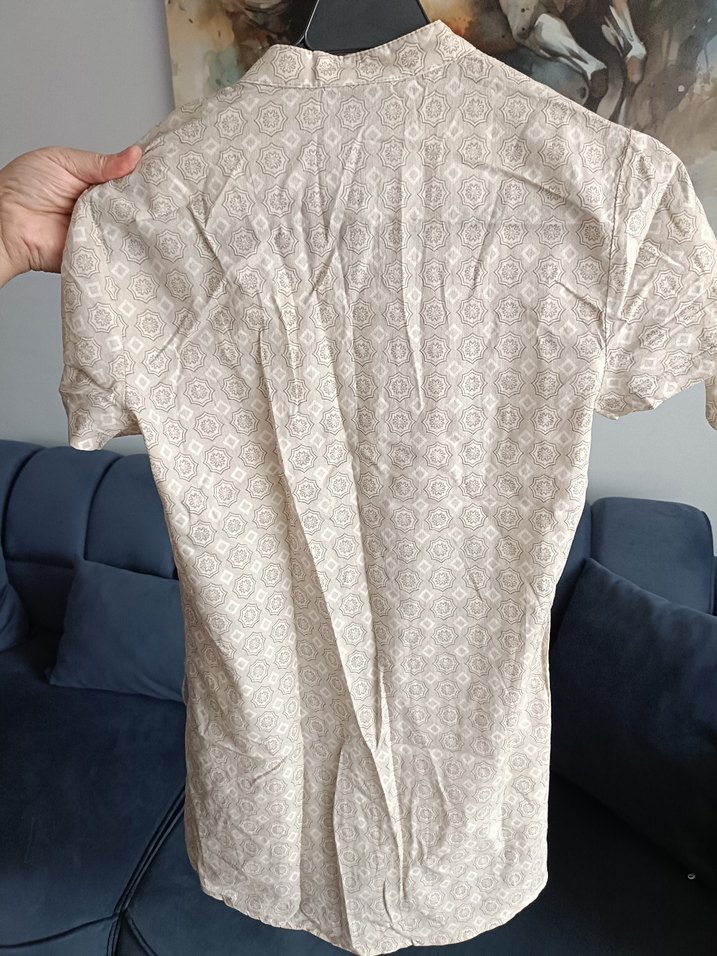 Bej V Yaka Düğmeli Keten Kadın Gömlek - Görsel 2