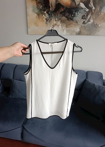 V Yaka Kolsuz Beyaz Bluz - Görsel 4