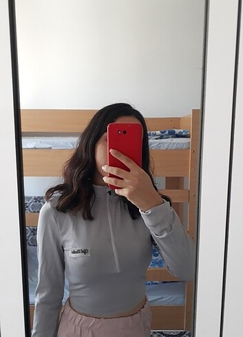Sporcu üstu kıslik
