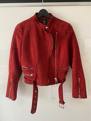 Zara Kırmızı Ceket