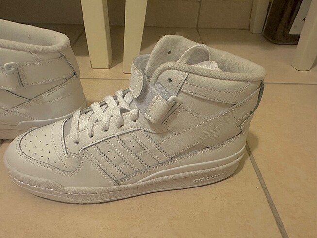39,5 Beden beyaz Renk Adidas Forum Mid