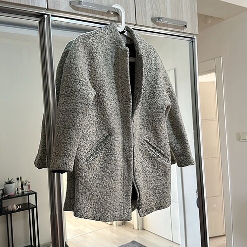H&M KABAN