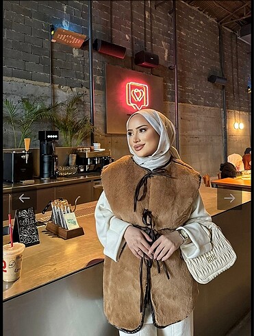 Peluş yelek
