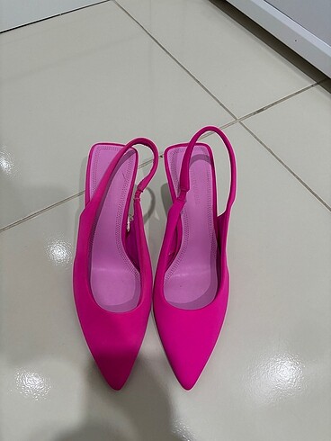 Pembe fuşya stradivarius