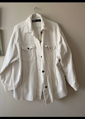 Zara beyaz kadife ceket 
