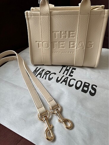 Marc Jacobs The tote bag