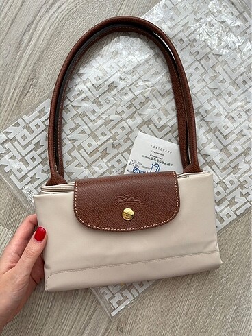  Beden Longchamp Medium (paketli gönderim)