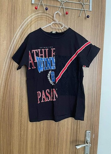 Bershka tişört 