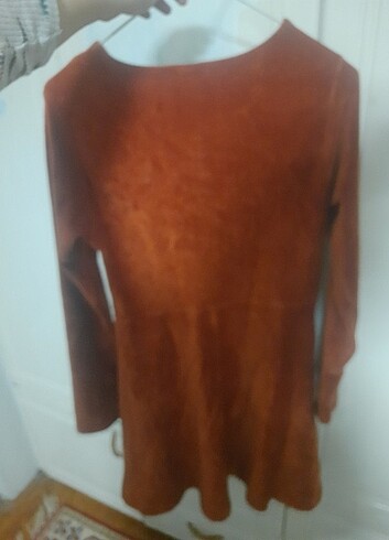 xl Beden camel Renk KADİFE ELBİSE
