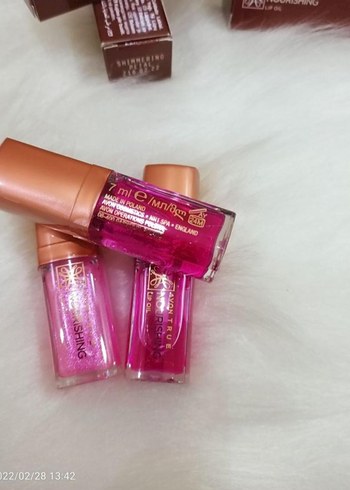 Avon True Besleyici Parlak Pembe Dudak Parlatıcısı - Görsel 2