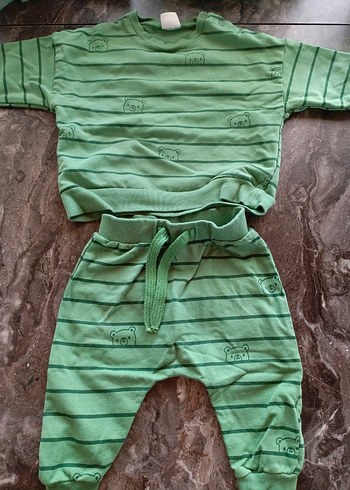 Yeşil Bebek Sweatshirt ve Pantolon Takımı