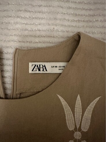 Zara Zara keten karışımlı elbise