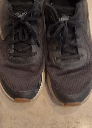 Skechers spor ayakkabı