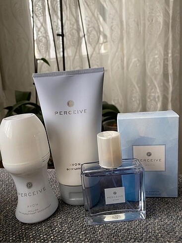 Avon set