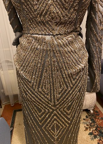 Uzun Kollu Drapeli Gri Abiye Elbise - Görsel 4