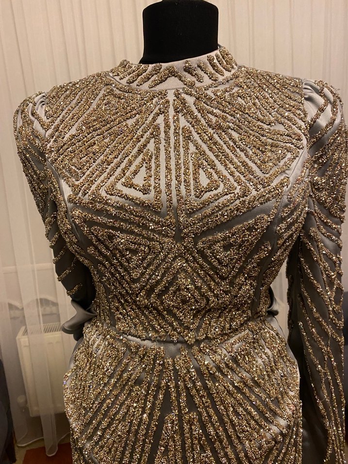 Uzun Kollu Drapeli Gri Abiye Elbise - Görsel 3